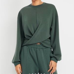 Oldnavy bounce fleece sweatshirt